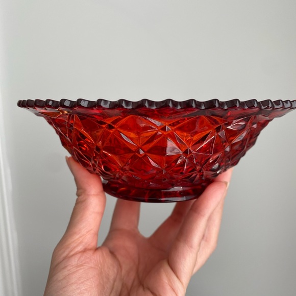 Vintage Amberina Red Bowl - Picture 3 of 6